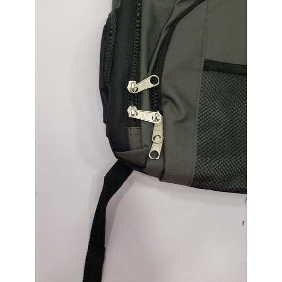 Everest Backpack With Front Mesh Pocket Comfortable Y Design Shoulder Straps - Picture 4 of 16